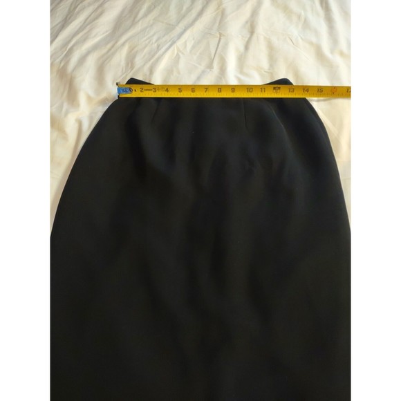 Larry Levine Skirt Petite Size 4P Black Straight - Picture 4 of 7
